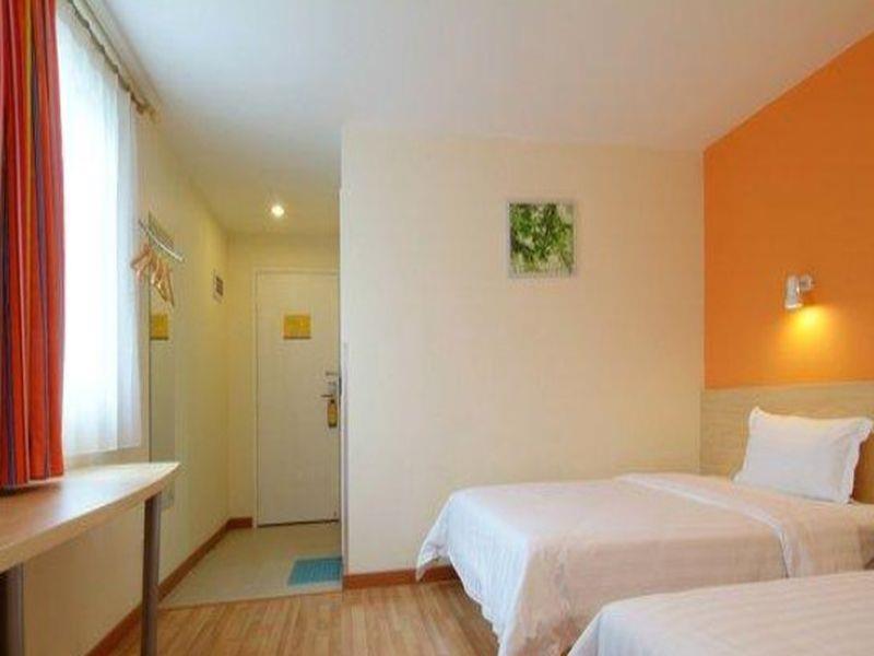 7Days Inn Qinhuangdao Changli Jieyang Street Exterior foto