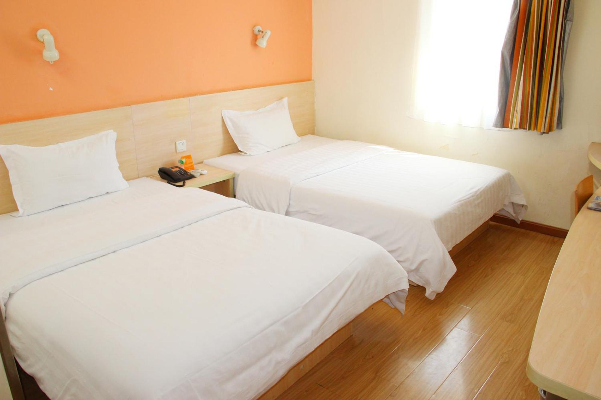 7Days Inn Qinhuangdao Changli Jieyang Street Exterior foto